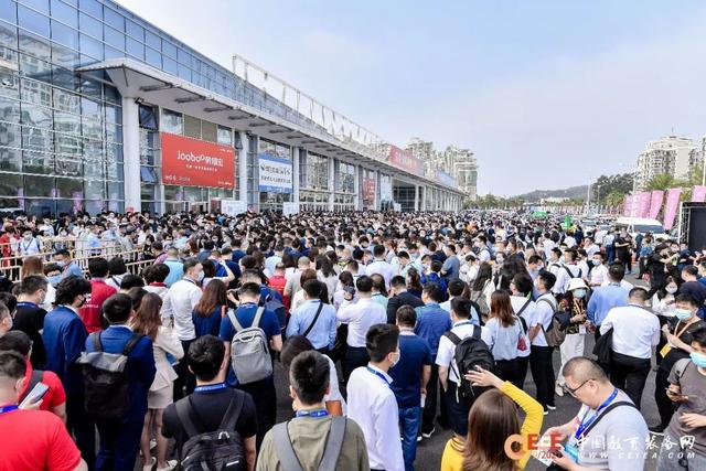 柔果AI練字解決方案，全新亮相第79屆中國教育裝備展示會