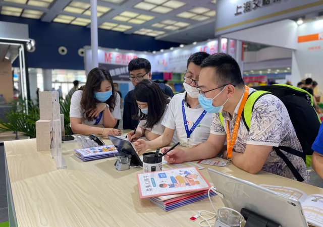 柔果AI練字解決方案，全新亮相第79屆中國教育裝備展示會